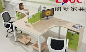 如何保養(yǎng)實(shí)木辦公家具呢？