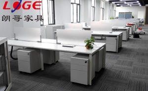 如何預(yù)防辦公家具出現(xiàn)掉漆開裂呢？