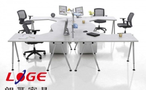 木質(zhì)辦公家具的清潔保養(yǎng)需如何進行呢？